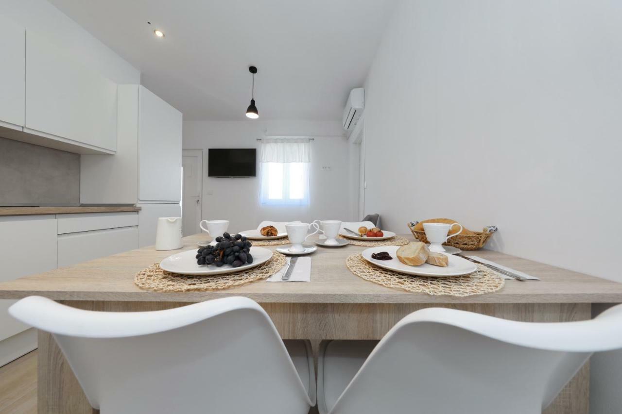 Apartmani Marta Задар Экстерьер фото