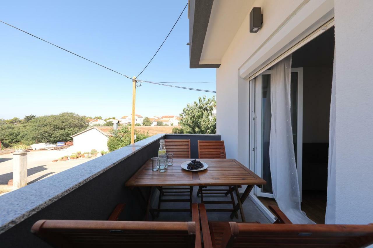 Apartmani Marta Задар Экстерьер фото