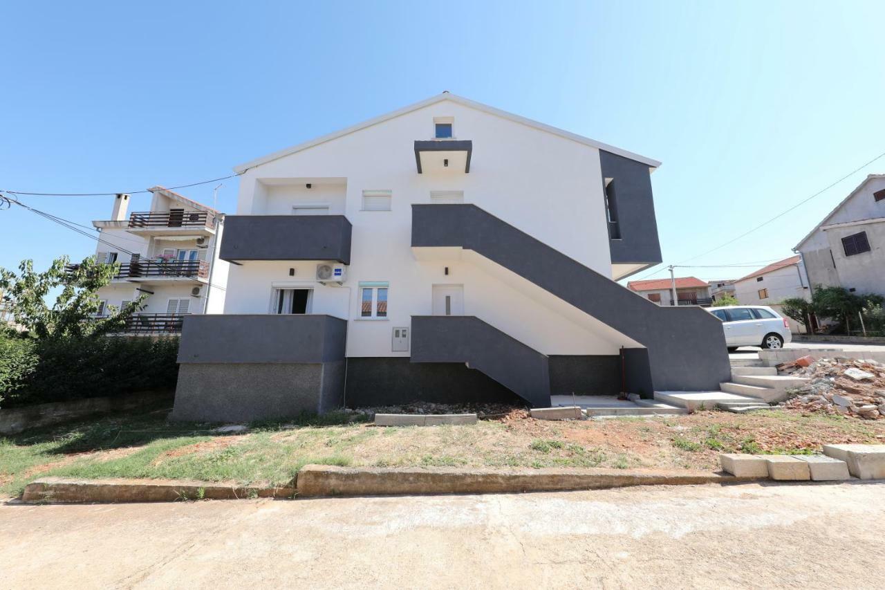 Apartmani Marta Задар Экстерьер фото